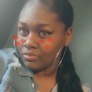 Meet your Posher, Teyonie